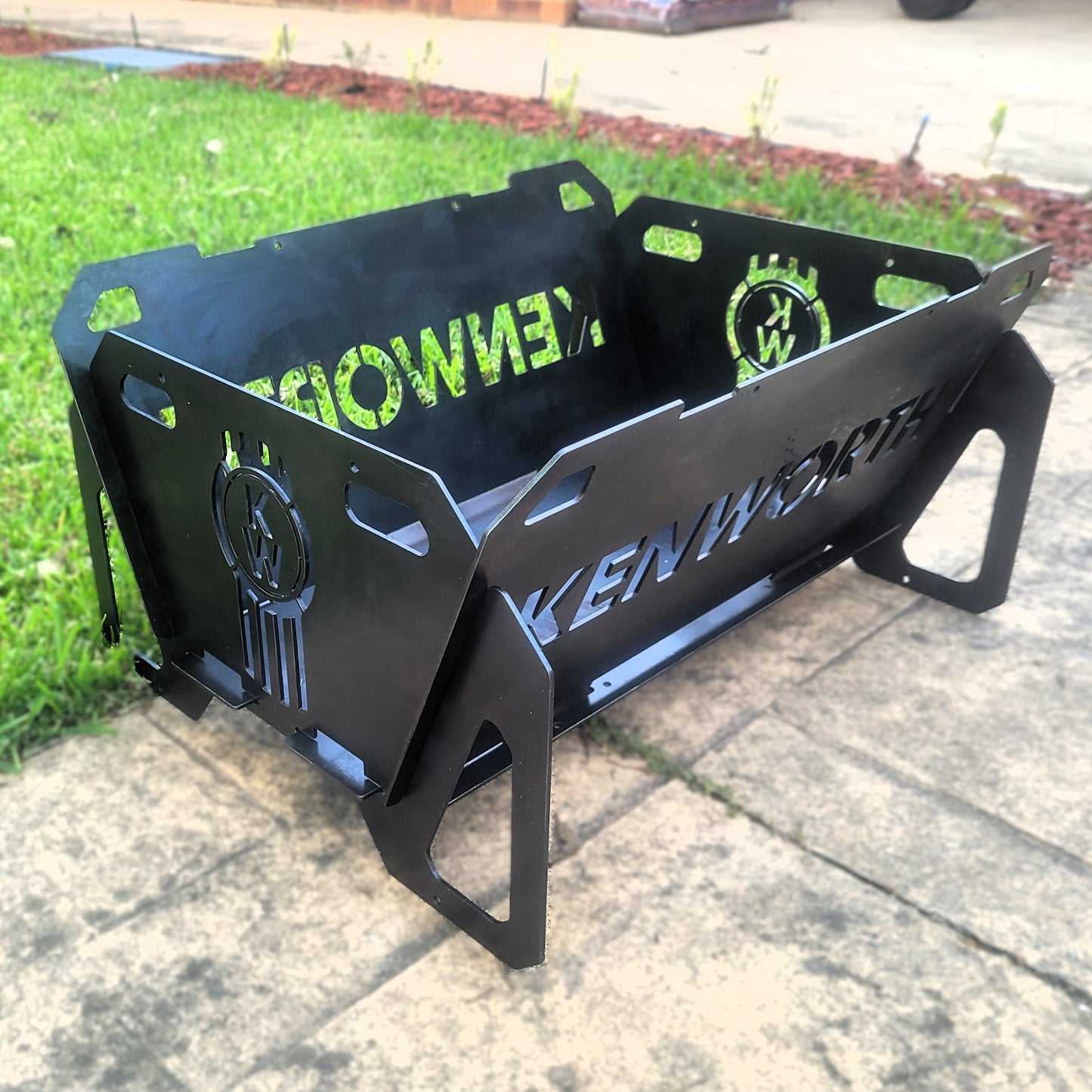 Flatpack Fire Pit | Kenworth