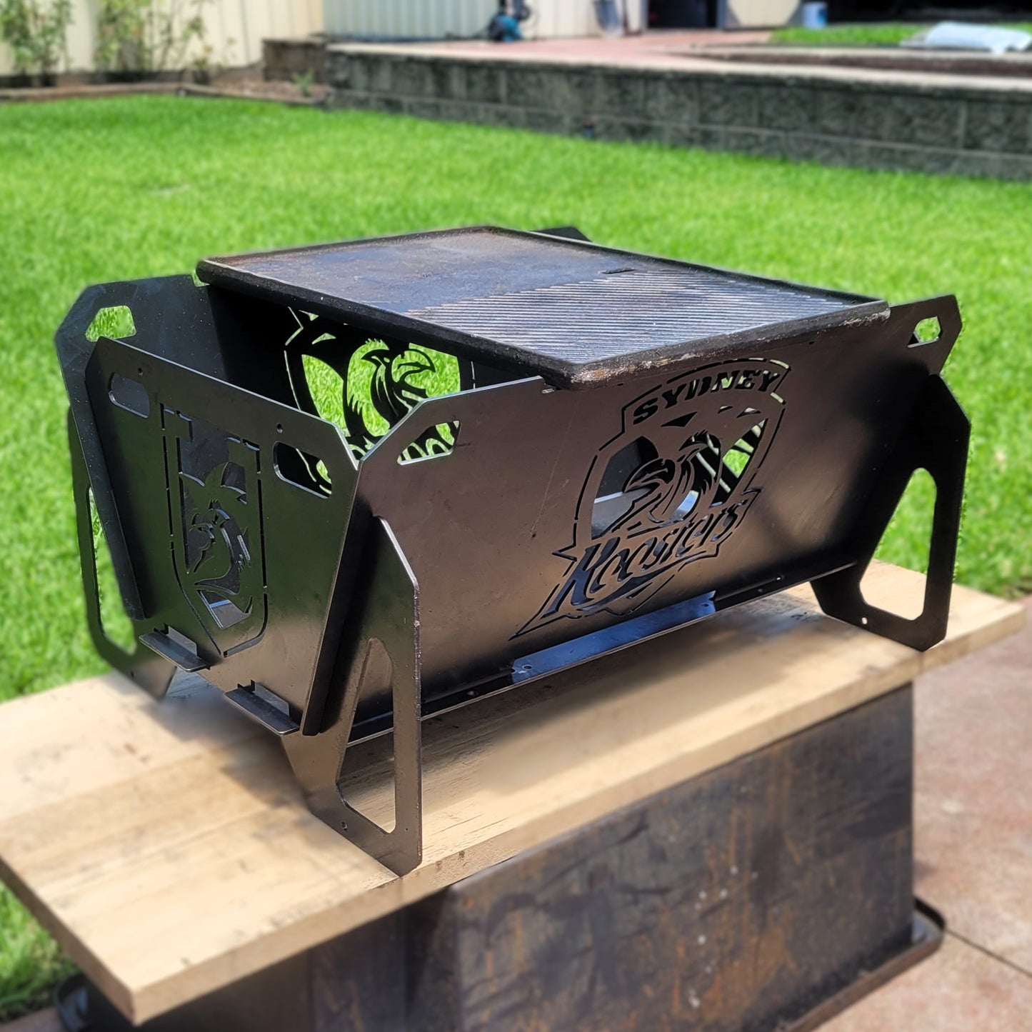 Flatpack Fire Pit | NRL | Sydney Roosters